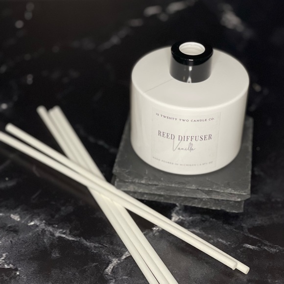 Reed Diffuser - Picture 2 of 2